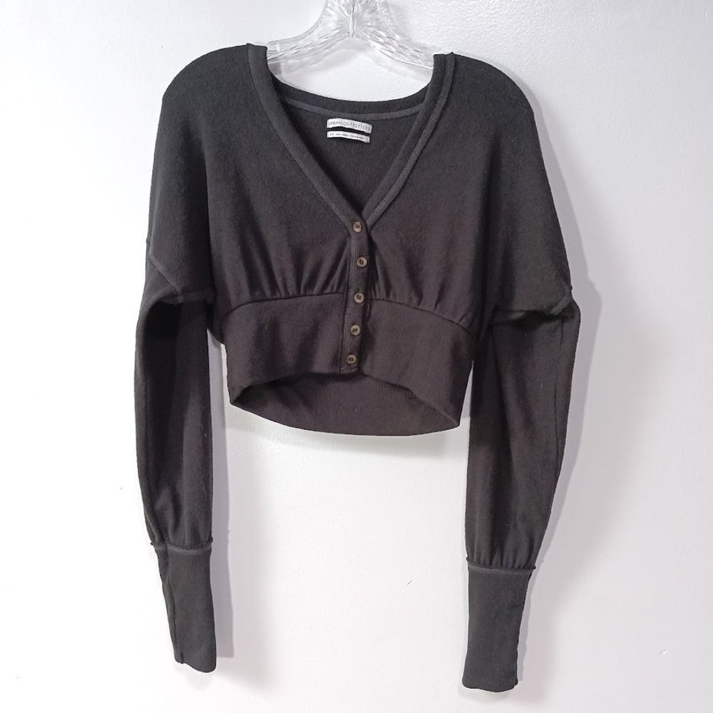 Urban Outfitters Black Cropped Button-Up Long Sleeve Top